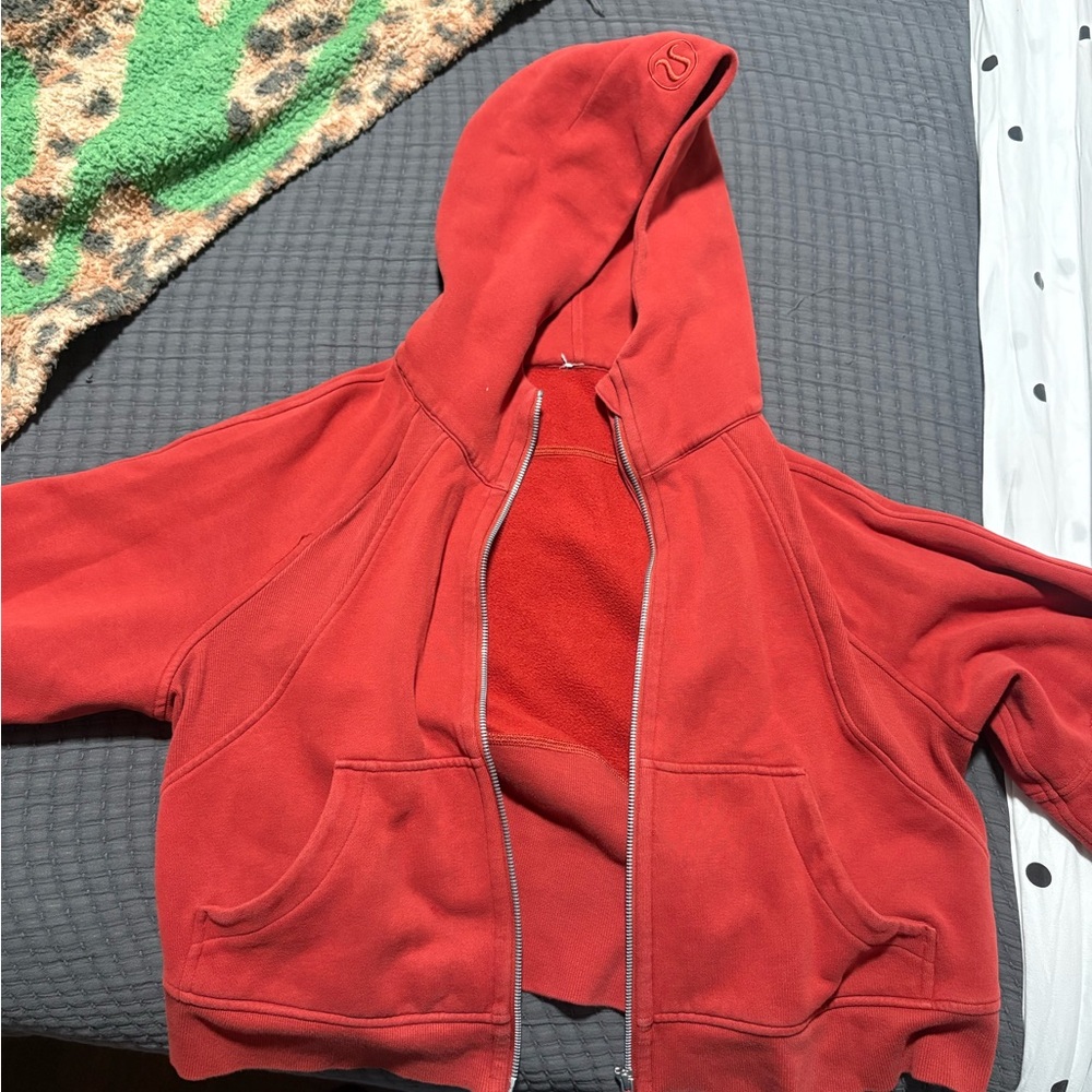 Lululemon scuba jacket size m/l